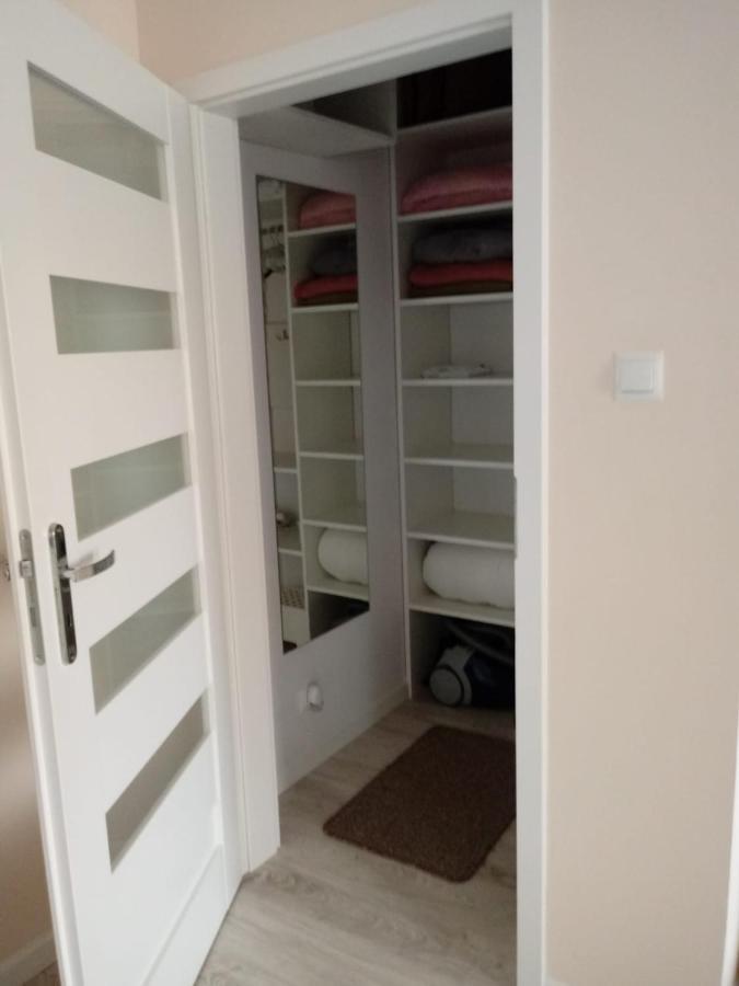 Come&Stay Zielona Gora Экстерьер фото