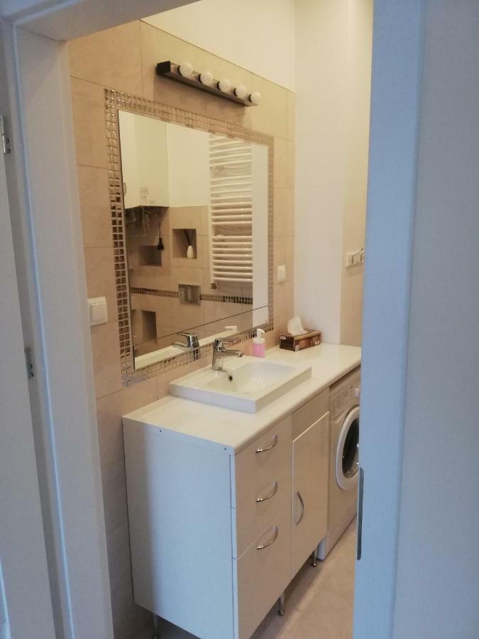 Come&Stay Zielona Gora Экстерьер фото