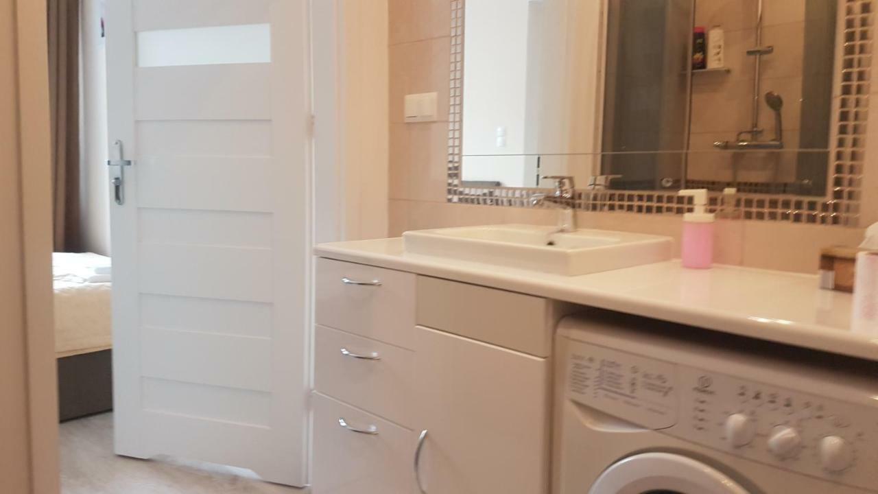 Come&Stay Zielona Gora Экстерьер фото